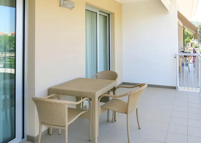 Casa Del Mar-2 By Interhome *